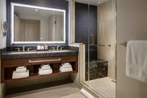 Classic King Room and Double Queen Room Bathroom at Jamul Casino Resort